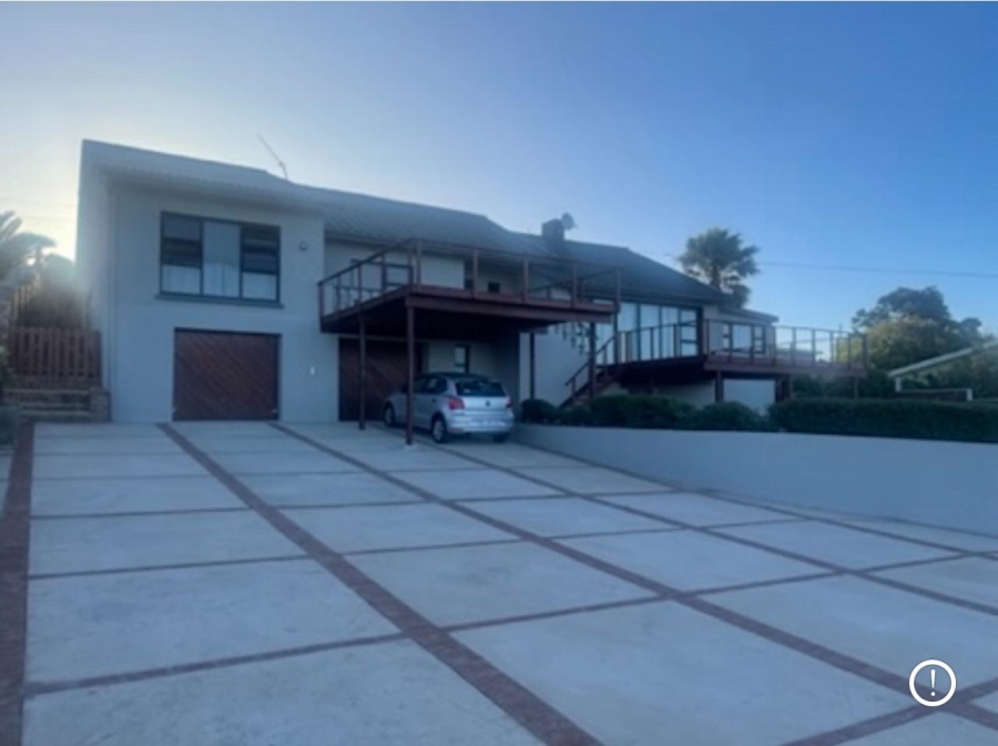 5 Bedroom Property for Sale in De Bakke Western Cape